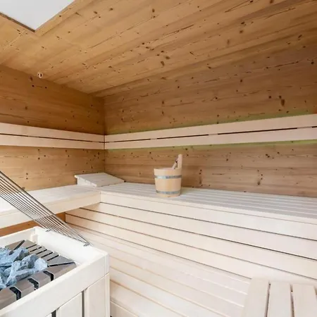 Penthouse Schmittenblick 5 펜션