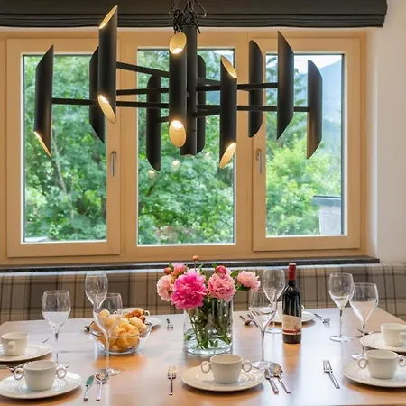 Penthouse Schmittenblick 5 펜션 비에호펜